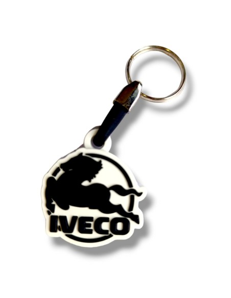 LLAVERO SILICONA IVECO