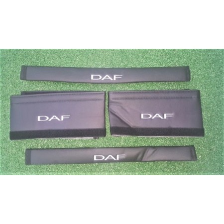 AGARRADERAS DE CAMION POLIPIEL LOGO DAF 4UDS