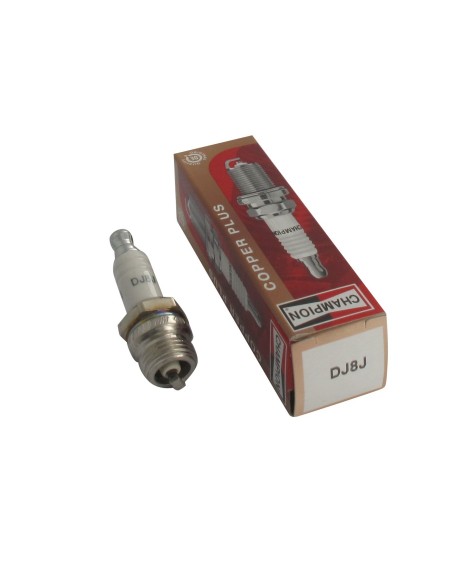 BUJIA CHAMPION DJ8J MOTOSIERRA/SOPLADORA/DESBROZADORA  C/4UDS